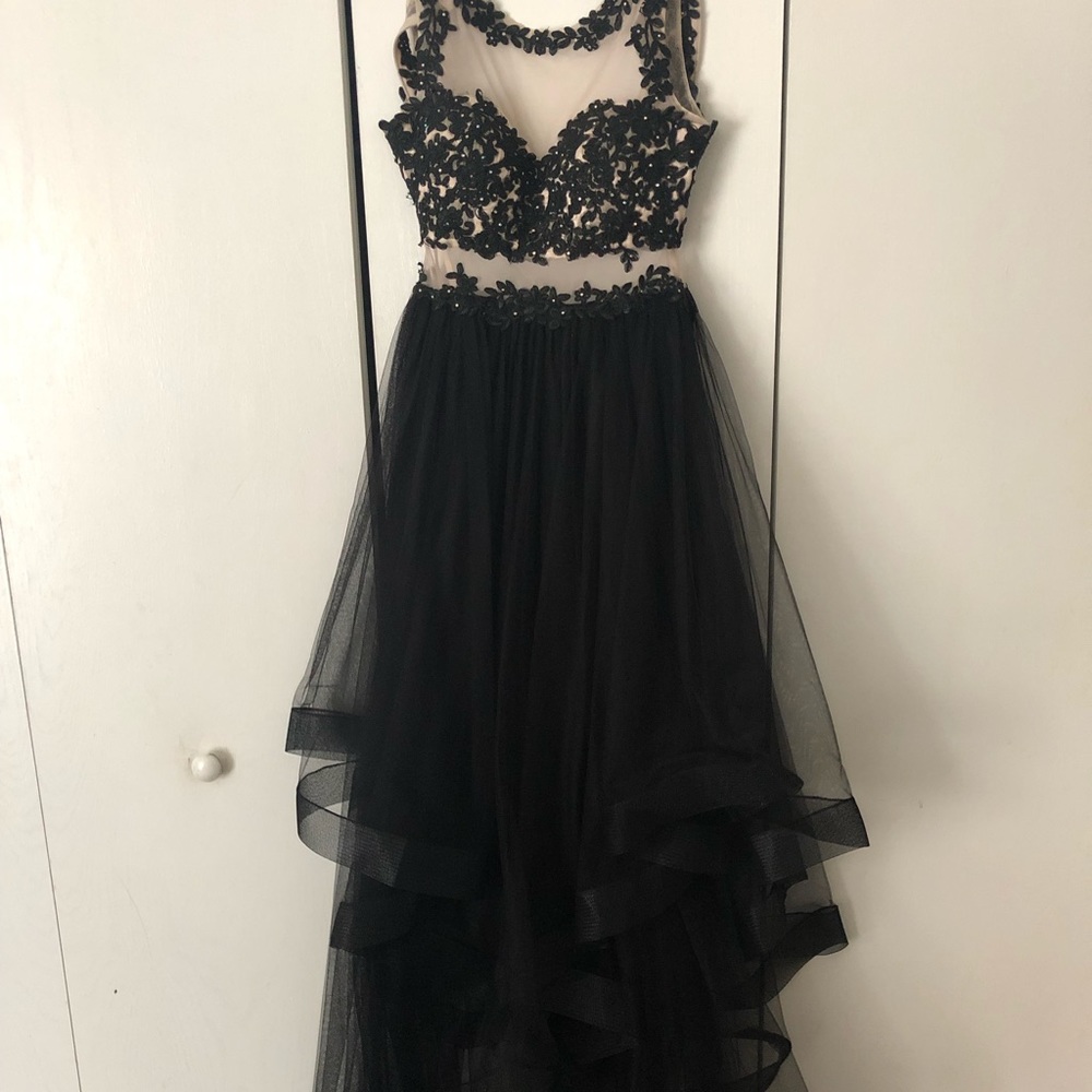 Beautiful black dress